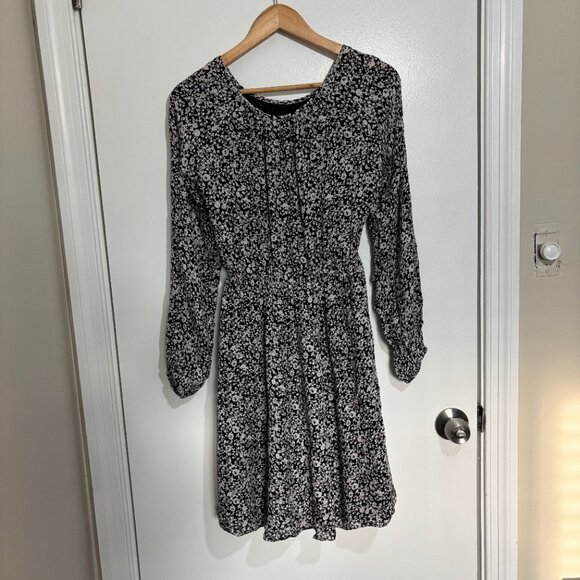 Adolfo Dominguez 100% Silk Petite Fleur Flower Print Black White Dress US 8 - Picture 4 of 4